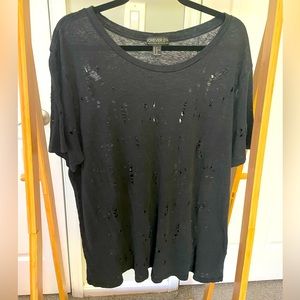 Forever 21 Plus  | Distressed | Oversized Tee | Crew neck